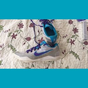 Kobe Bryant Draft Day XL Nike Men’s Tennis Shoes